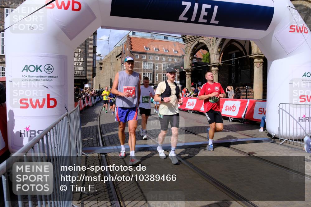 13.09.2026 - 21. swb-Marathon Bremen Tim E. http://msf.ph/oto/10389466 13.09.2026 13:32:01 Ziel 310, 578, 846, 3115, 3205, 3239, 3244, 3278, 3858, 3989, 4030, 4164, 4273, 4692, 4889, 4998, 5158, 5325, 5363, 5426, 5899, 6039, 6062, 6100, 6193, 6213, 6354, 6581, 6602, 7032, 7242, 7260, 7608, 7790, 7941, 7964, 8042, 8078, 8166, 8205, 8206, 8364, 8495, 8522, 9016, 9033, 9188, 9293, 9568, 9785, 9903, 9914, 13151, 13231 meine-sportfotos.de