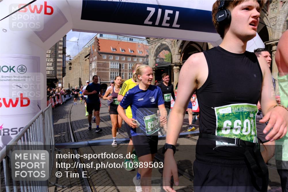 13.09.2026 - 21. swb-Marathon Bremen Tim E. http://msf.ph/oto/10389503 13.09.2026 13:32:05 Ziel 310, 578, 846, 3115, 3205, 3239, 3244, 3278, 3858, 3989, 4030, 4164, 4998, 5158, 5325, 5363, 5426, 5899, 6062, 6100, 6193, 6213, 6354, 6602, 7242, 7260, 7608, 7790, 7941, 7964, 8048, 8078, 8166, 8206, 8247, 8970, 9016, 9033, 9188, 9568, 9785, 9914, 13151, 13231 meine-sportfotos.de