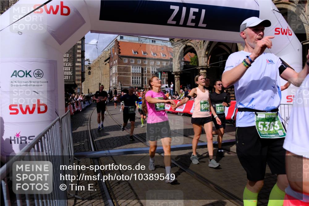 13.09.2026 - 21. swb-Marathon Bremen Tim E. http://msf.ph/oto/10389549 13.09.2026 13:32:09 Ziel 578, 846, 2934, 3115, 3205, 3239, 3244, 3278, 3946, 3989, 4030, 4164, 4979, 4998, 5158, 5325, 5363, 5899, 6062, 6100, 6116, 6193, 6213, 6354, 6602, 7242, 7260, 7790, 7964, 8048, 8078, 8166, 8206, 8247, 8610, 8970, 9016, 9033, 9188, 9568, 9785, 9914, 13151, 13231 meine-sportfotos.de
