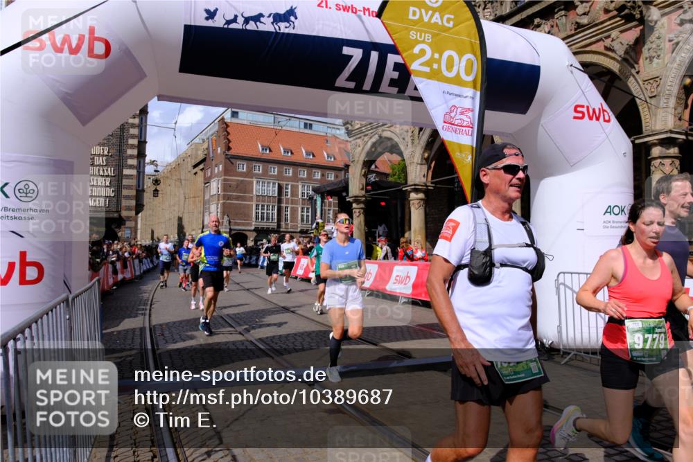 13.09.2026 - 21. swb-Marathon Bremen Tim E. http://msf.ph/oto/10389687 13.09.2026 13:32:45 Ziel 287, 1687, 2292, 2293, 2910, 2992, 3354, 3402, 3429, 3441, 3650, 3878, 3922, 4057, 4263, 4380, 4471, 4655, 4835, 5281, 6518, 6593, 6760, 6781, 6857, 6900, 7150, 7173, 7553, 7572, 7990, 8632, 8957, 9040, 9151, 9175, 9198, 9283, 9719, 9779, 13208, 13244 meine-sportfotos.de