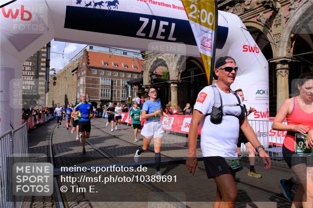 13.09.2026 - 21. swb-Marathon Bremen Tim E. http://msf.ph/oto/10389691 13.09.2026 13:32:46 Ziel 287, 1687, 2292, 2293, 2910, 2992, 3354, 3402, 3429, 3441, 3878, 3922, 4263, 4323, 4380, 4471, 4655, 4835, 5281, 6518, 6593, 6760, 6781, 6900, 7150, 7173, 7572, 7990, 8632, 8957, 9040, 9151, 9175, 9198, 9283, 9719, 9779, 13208, 13244 meine-sportfotos.de