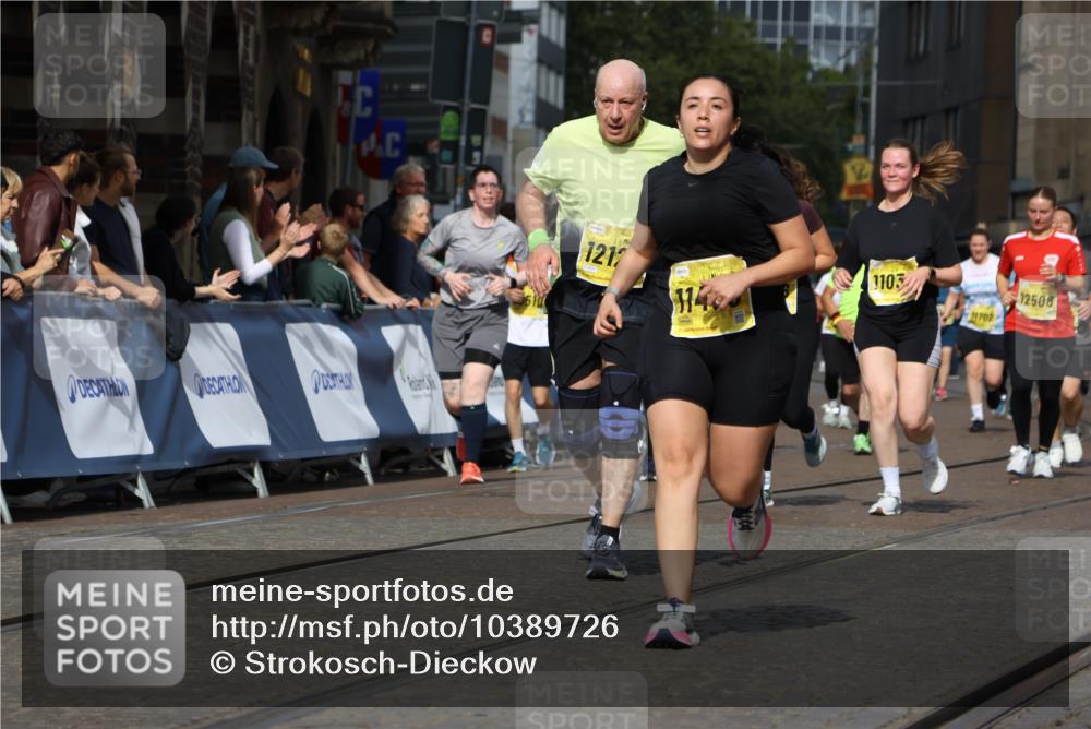 13.09.2026 - 21. swb-Marathon Bremen Strokosch-Dieckow http://msf.ph/oto/10389726 13.09.2026 11:11:27 Ziel 10313, 10419, 10527, 10611, 10644, 10653, 10841, 11062, 11141, 11231, 11237, 11483, 11679, 11691, 11745, 11993, 12148, 12396, 12401, 12507, 10155, 10510, 10511, 10546, 10552, 10977, 11239, 11289, 11533, 11702, 11927, 12082, 12220, 12286, 12311, 12336, 12553 meine-sportfotos.de