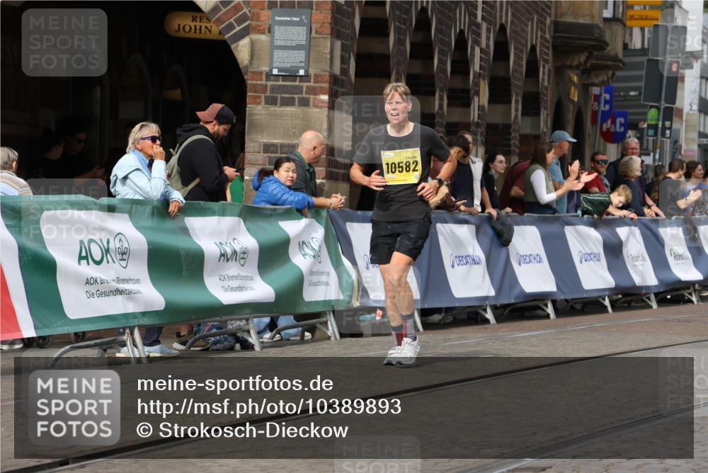13.09.2026 - 21. swb-Marathon Bremen Strokosch-Dieckow http://msf.ph/oto/10389893 13.09.2026 11:11:59 Ziel 10155, 10510, 10511, 10546, 10552, 10616, 10977, 11239, 11289, 11533, 11702, 11927, 12082, 12220, 12286, 12311, 12336, 12553, 10490, 11585, 12012 meine-sportfotos.de