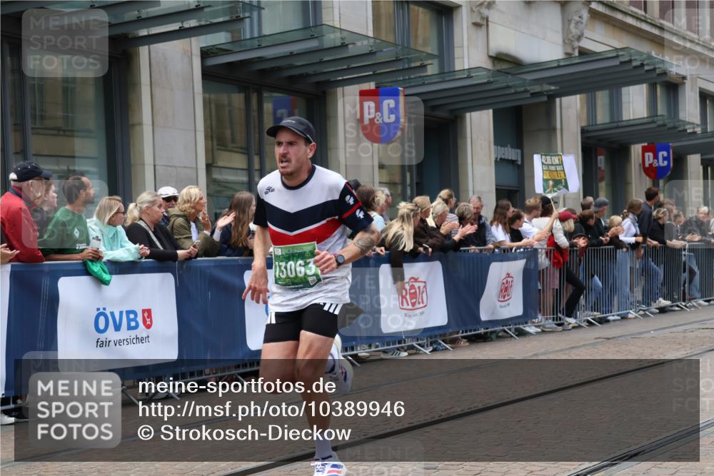 13.09.2026 - 21. swb-Marathon Bremen Strokosch-Dieckow http://msf.ph/oto/10389946 13.09.2026 13:01:20 Ziel 1614, 4118, 4696, 5369, 5996, 7950, 9137, 13063, 13168, 1411, 1619, 3019, 4328, 5663 meine-sportfotos.de