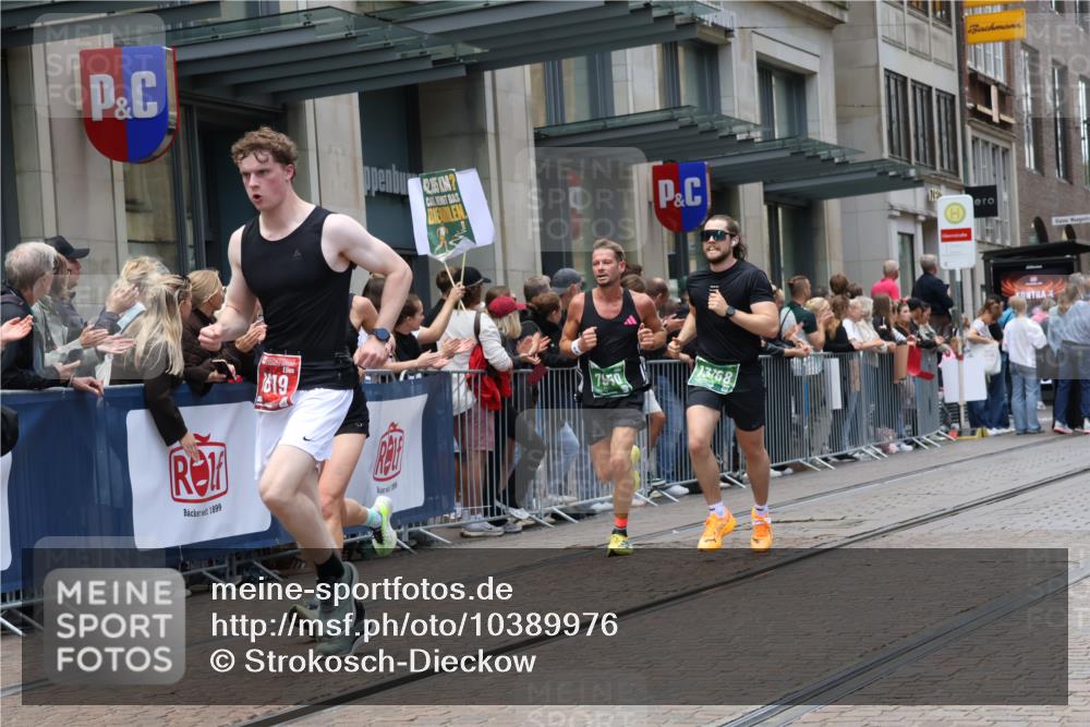 13.09.2026 - 21. swb-Marathon Bremen Strokosch-Dieckow http://msf.ph/oto/10389976 13.09.2026 13:01:24 Ziel 1614, 4118, 4696, 5369, 7950, 9137, 13063, 13168, 1411, 1619, 3019, 4118, 4328, 5663, 5996 meine-sportfotos.de