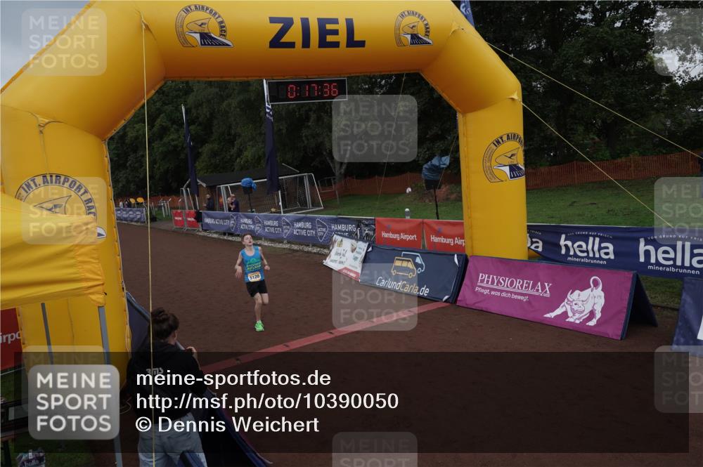 13.09.2026 - Airport Race Dennis Weichert http://msf.ph/oto/10390050 13.09.2026 10:18:09 Ziel  meine-sportfotos.de