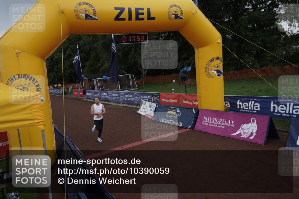 13.09.2026 - Airport Race Dennis Weichert http://msf.ph/oto/10390059 13.09.2026 10:18:26 Ziel 4179 meine-sportfotos.de