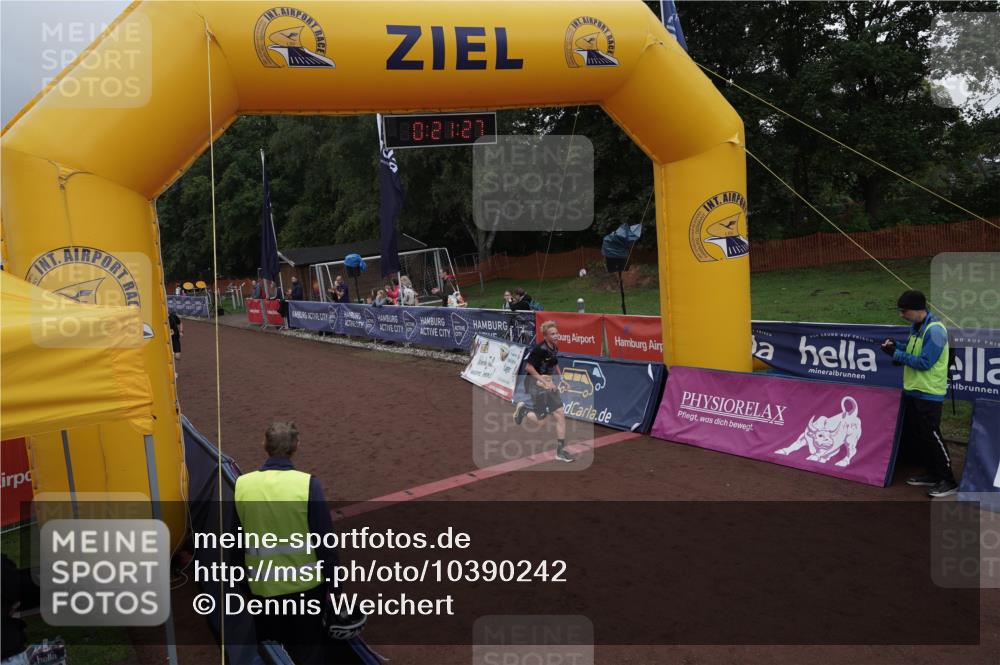 13.09.2026 - Airport Race Dennis Weichert http://msf.ph/oto/10390242 13.09.2026 10:22:01 Ziel 5309, 5388 meine-sportfotos.de