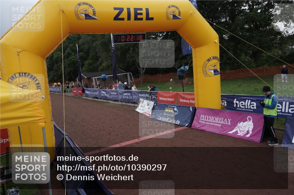 13.09.2026 - Airport Race Dennis Weichert http://msf.ph/oto/10390297 13.09.2026 10:22:52 Ziel  meine-sportfotos.de