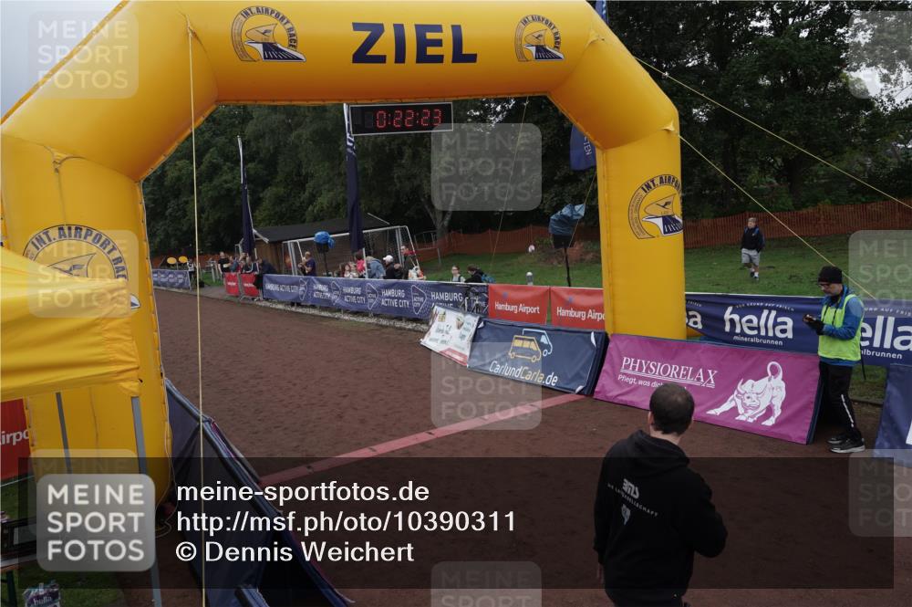 13.09.2026 - Airport Race Dennis Weichert http://msf.ph/oto/10390311 13.09.2026 10:22:56 Ziel 5391 meine-sportfotos.de
