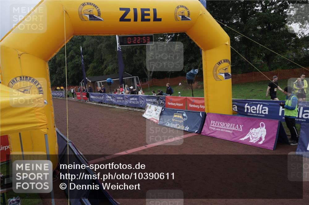 13.09.2026 - Airport Race Dennis Weichert http://msf.ph/oto/10390611 13.09.2026 10:23:27 Ziel 5028 meine-sportfotos.de