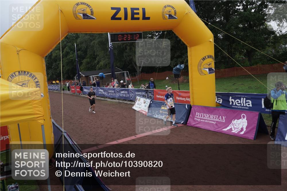 13.09.2026 - Airport Race Dennis Weichert http://msf.ph/oto/10390820 13.09.2026 10:23:46 Ziel 4005, 5203, 5466 meine-sportfotos.de