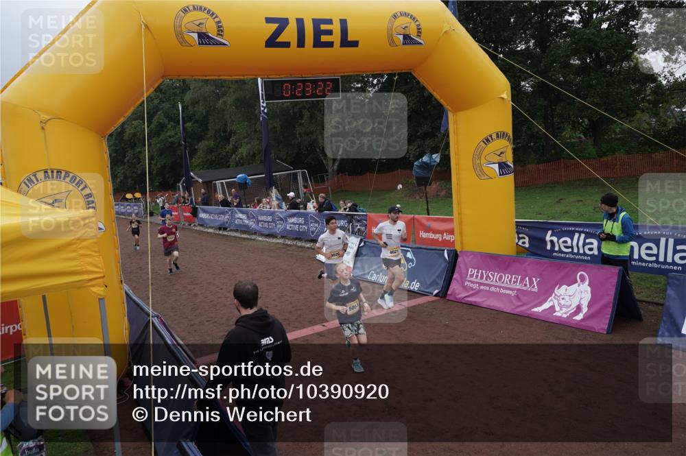 13.09.2026 - Airport Race Dennis Weichert http://msf.ph/oto/10390920 13.09.2026 10:23:56 Ziel 4020, 4021, 5020, 5053, 5127, 5340, 5370, 5447, 5466 meine-sportfotos.de