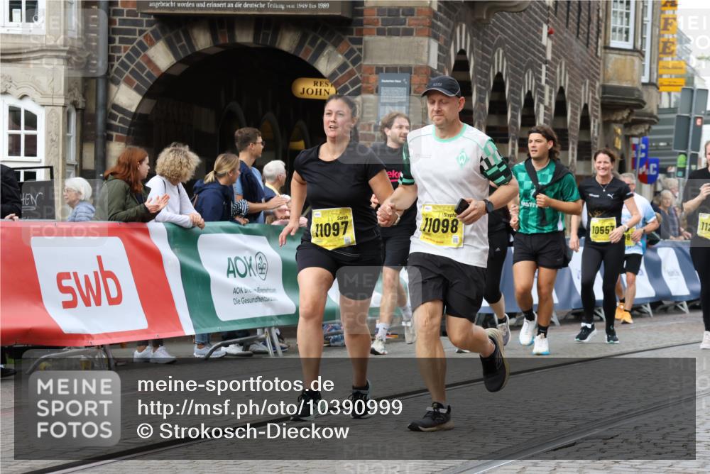 13.09.2026 - 21. swb-Marathon Bremen Strokosch-Dieckow http://msf.ph/oto/10390999 13.09.2026 11:14:55 Ziel 10303, 10519, 10705, 10722, 11041, 11140, 11173, 11186, 11363, 11408, 12112, 12431, 10325, 10605, 11694, 11810, 11990, 12110, 12333 meine-sportfotos.de