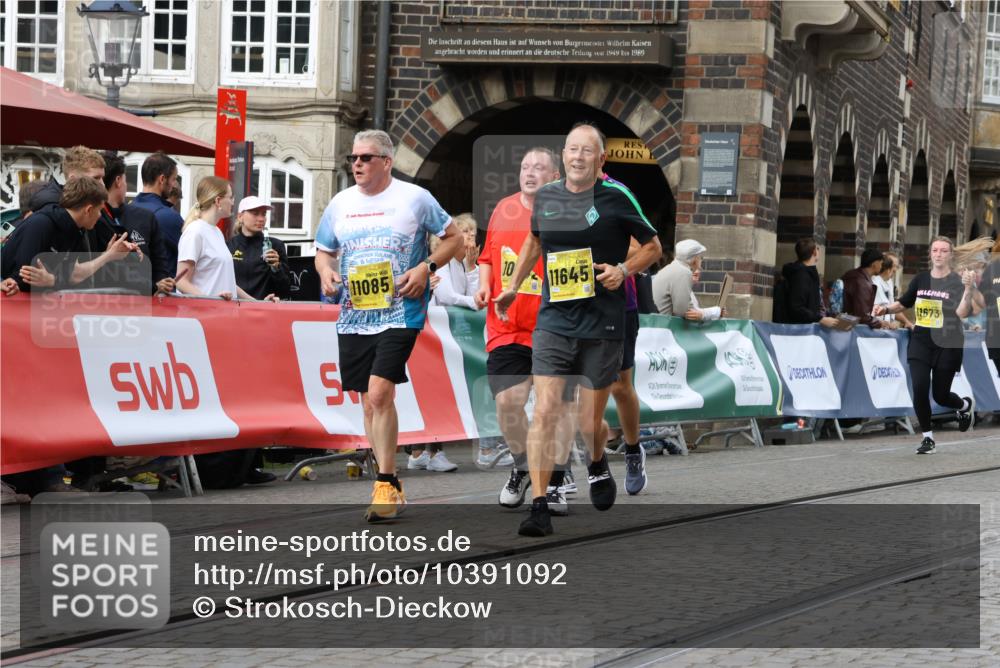 13.09.2026 - 21. swb-Marathon Bremen Strokosch-Dieckow http://msf.ph/oto/10391092 13.09.2026 11:15:02 Ziel 10519, 10557, 10705, 10776, 10805, 11097, 11098, 11186, 11288, 11408, 11876, 12191, 12193, 10325, 11694, 11810, 11990, 12110 meine-sportfotos.de