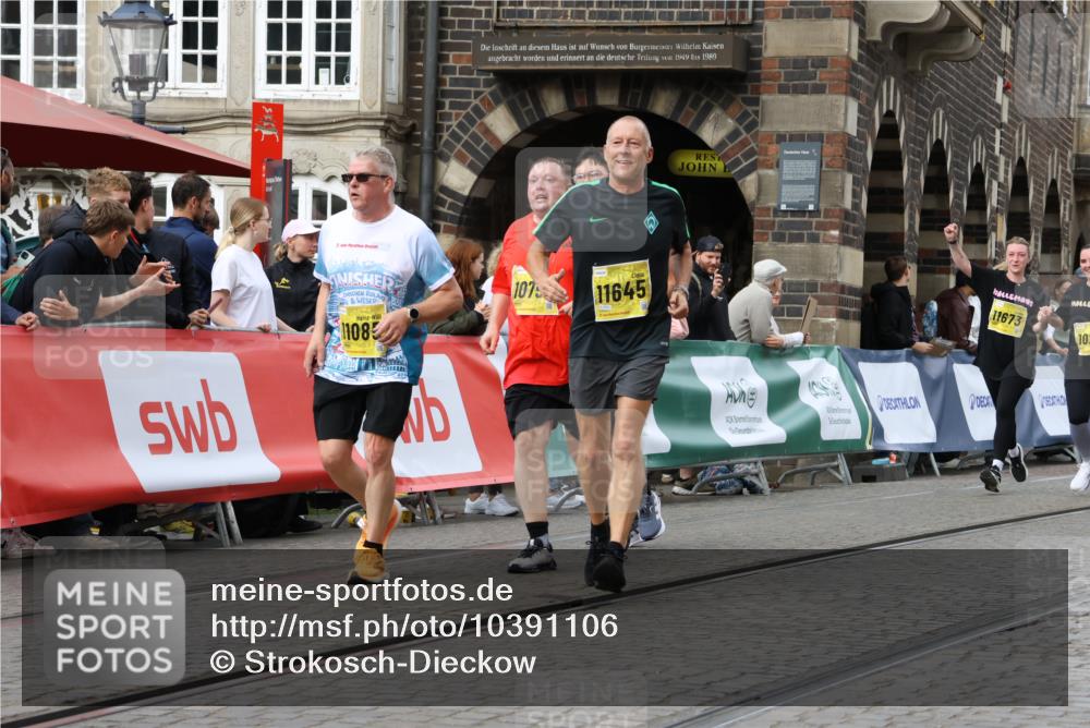 13.09.2026 - 21. swb-Marathon Bremen Strokosch-Dieckow http://msf.ph/oto/10391106 13.09.2026 11:15:02 Ziel 10519, 10557, 10705, 10776, 10805, 11097, 11098, 11186, 11288, 11408, 11876, 12191, 12193, 10325, 11694, 11810, 11990, 12110 meine-sportfotos.de