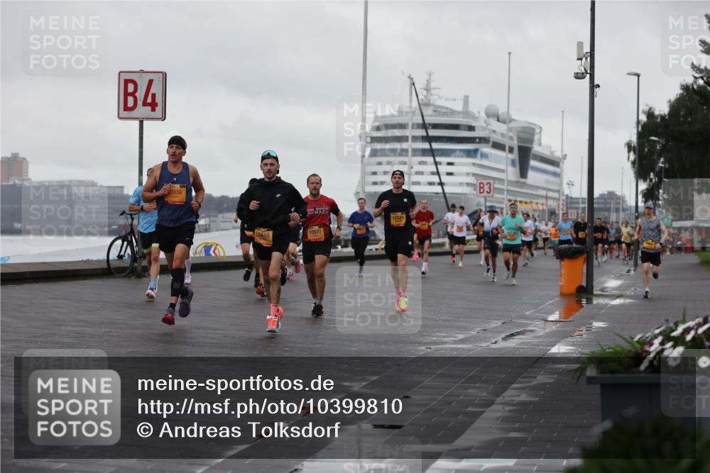 13.09.2026 - Kiel Lauf Andreas Tolksdorf http://msf.ph/oto/10399810 13.09.2026 10:57:28 Kiellinie 4, 2809, 10577, 11418, 12521, 3 meine-sportfotos.de