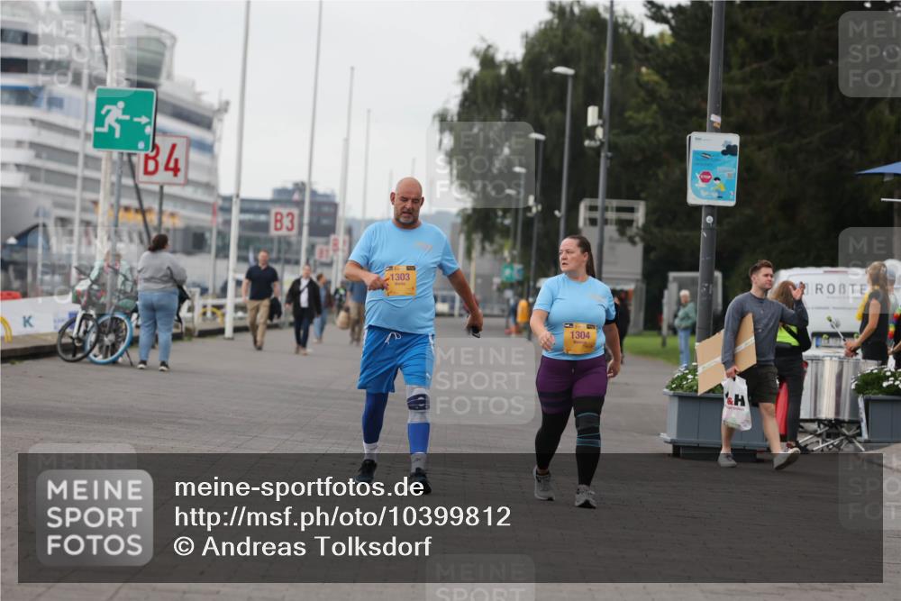 13.09.2026 - Kiel Lauf Andreas Tolksdorf http://msf.ph/oto/10399812 13.09.2026 10:10:56 Kiellinie 4, 83, 1303, 1304 meine-sportfotos.de