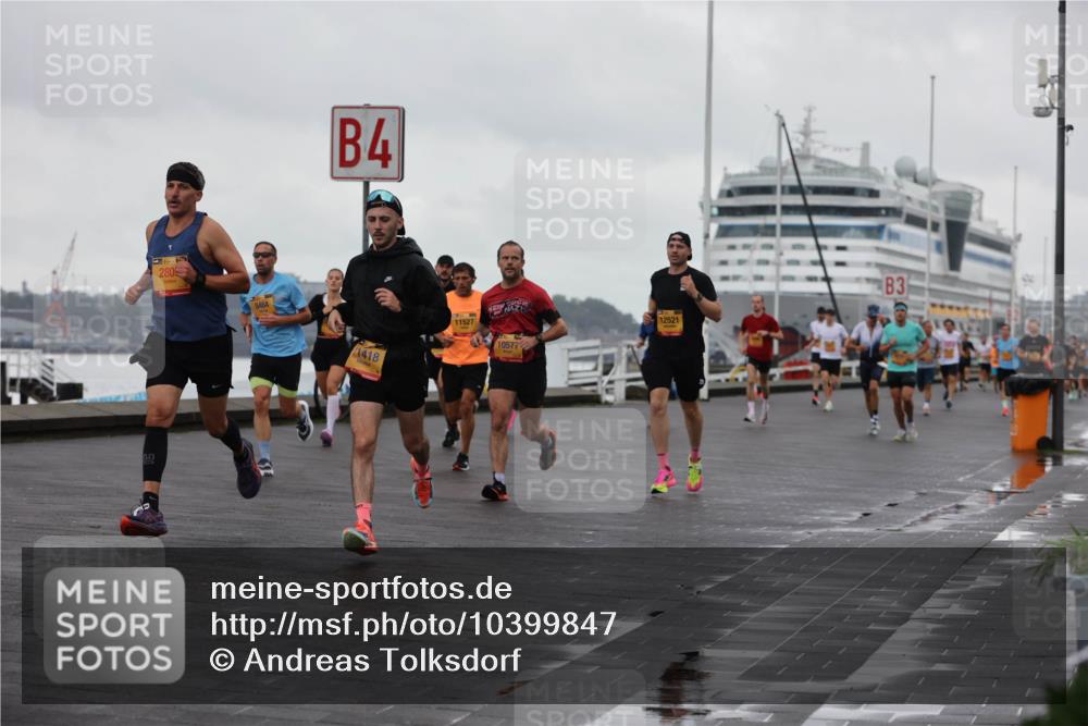 13.09.2026 - Kiel Lauf Andreas Tolksdorf http://msf.ph/oto/10399847 13.09.2026 10:57:29 Kiellinie 280, 9464, 4, 1418, 11527, 10577, 12521, 3 meine-sportfotos.de