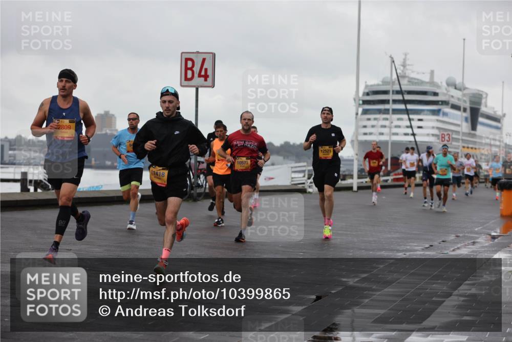 13.09.2026 - Kiel Lauf Andreas Tolksdorf http://msf.ph/oto/10399865 13.09.2026 10:57:29 Kiellinie 39, 2809, 11418, 4, 10577, 12521, 3 meine-sportfotos.de