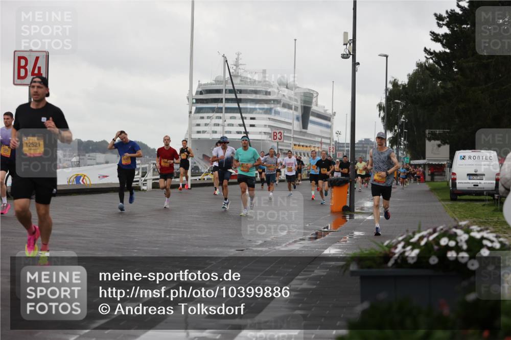 13.09.2026 - Kiel Lauf Andreas Tolksdorf http://msf.ph/oto/10399886 13.09.2026 10:57:31 Kiellinie 4, 7325, 12521, 3, 100 meine-sportfotos.de