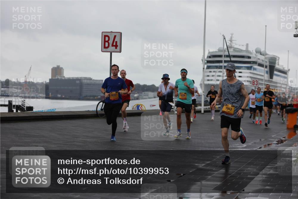 13.09.2026 - Kiel Lauf Andreas Tolksdorf http://msf.ph/oto/10399953 13.09.2026 10:57:34 Kiellinie 4, 9247, 5226, 1043, 3 meine-sportfotos.de