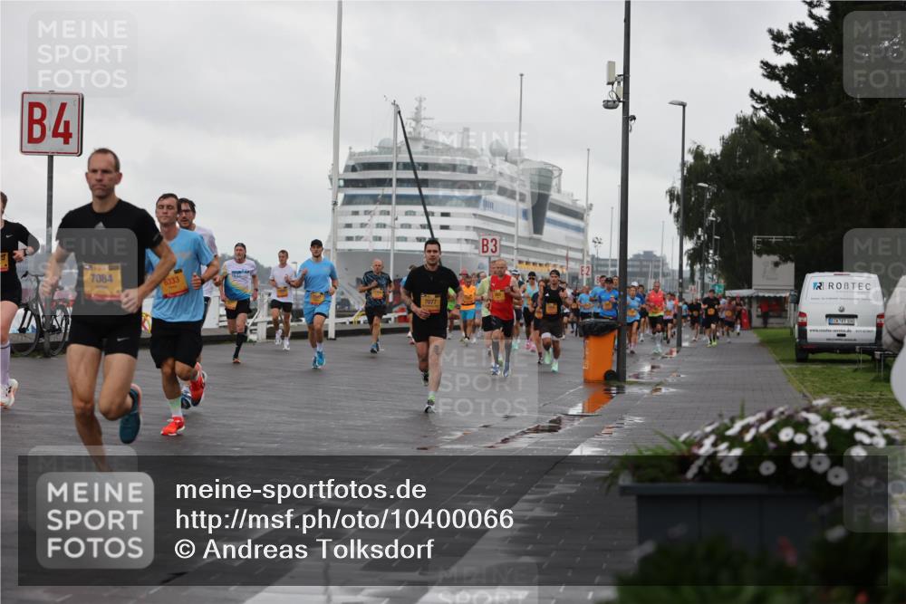 13.09.2026 - Kiel Lauf Andreas Tolksdorf http://msf.ph/oto/10400066 13.09.2026 10:57:40 Kiellinie 4, 7084, 6333, 7077, 3, 100 meine-sportfotos.de