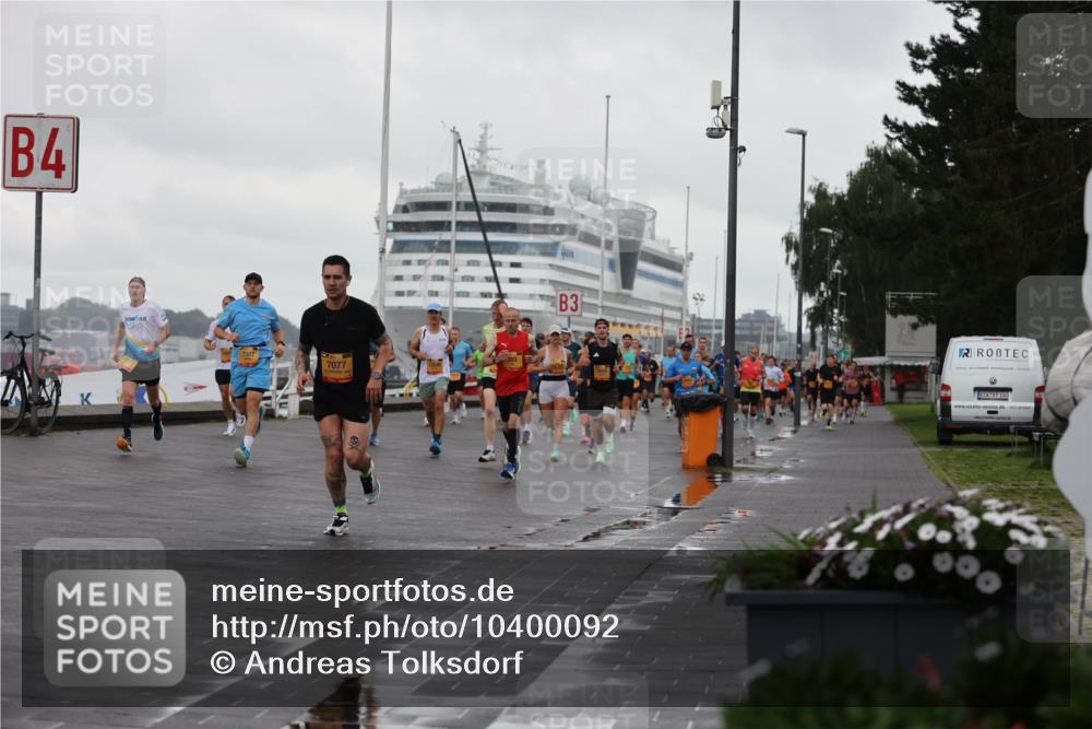 13.09.2026 - Kiel Lauf Andreas Tolksdorf http://msf.ph/oto/10400092 13.09.2026 10:57:42 Kiellinie 4, 7077, 3, 100 meine-sportfotos.de