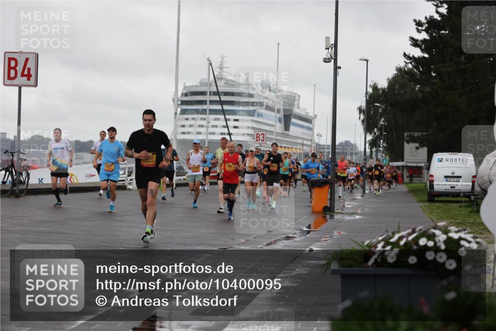 13.09.2026 - Kiel Lauf Andreas Tolksdorf http://msf.ph/oto/10400095 13.09.2026 10:57:42 Kiellinie 4, 7307, 3, 100 meine-sportfotos.de