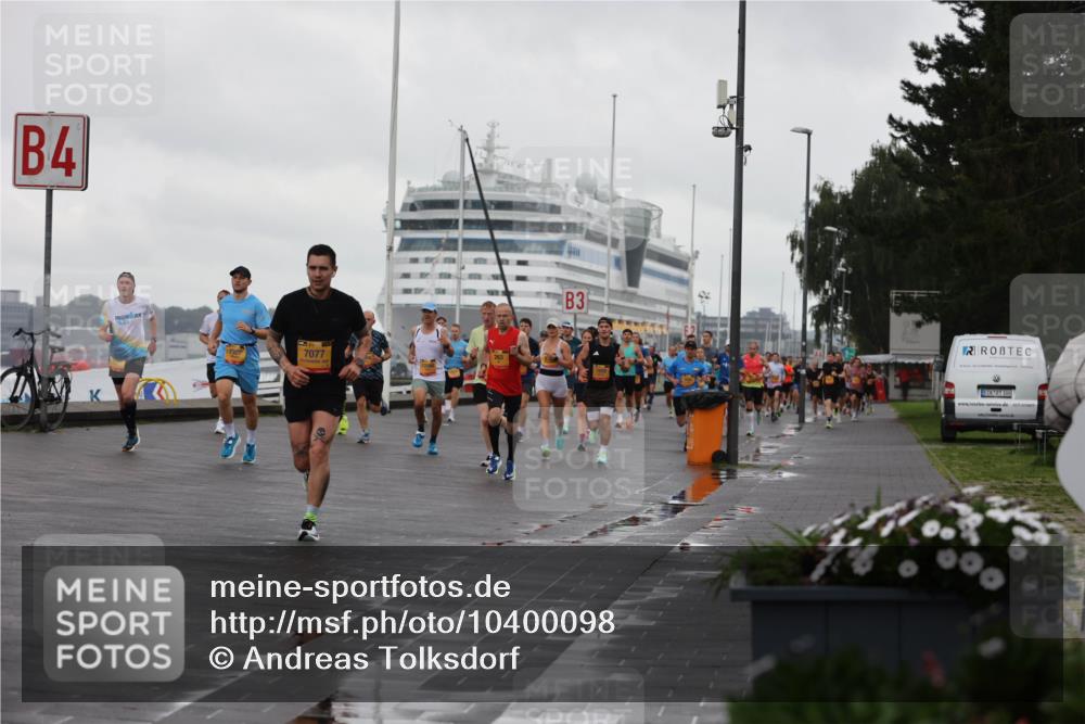 13.09.2026 - Kiel Lauf Andreas Tolksdorf http://msf.ph/oto/10400098 13.09.2026 10:57:42 Kiellinie 4, 7307, 7077, 3, 100 meine-sportfotos.de