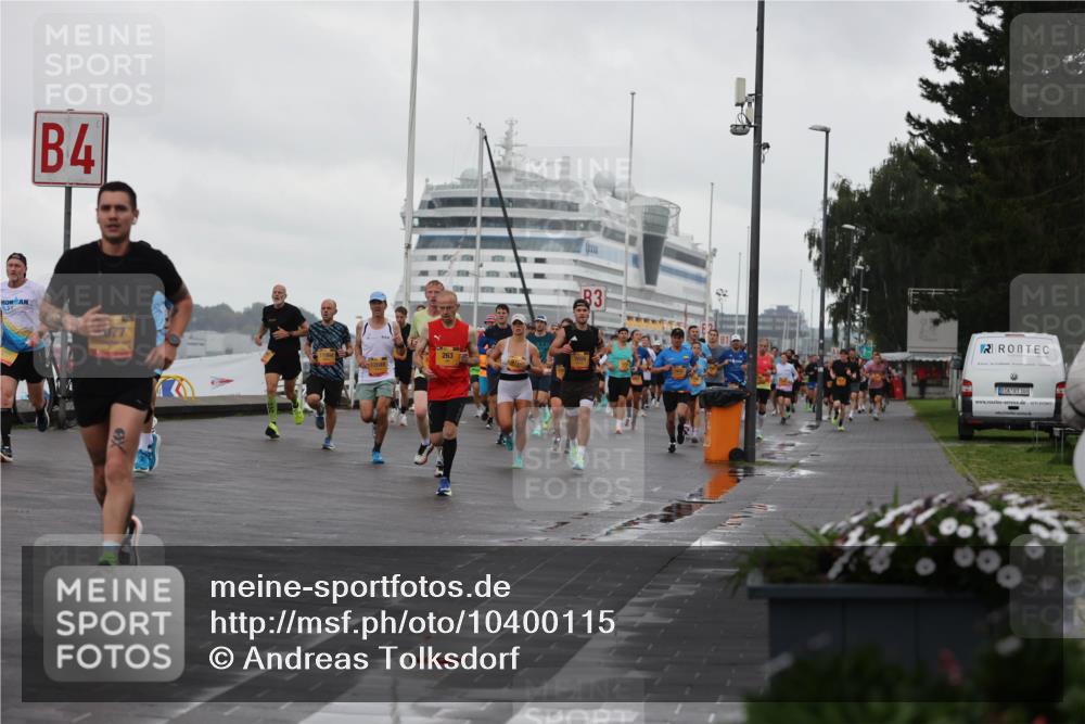 13.09.2026 - Kiel Lauf Andreas Tolksdorf http://msf.ph/oto/10400115 13.09.2026 10:57:43 Kiellinie 4, 12049, 263, 3, 100, 4 meine-sportfotos.de