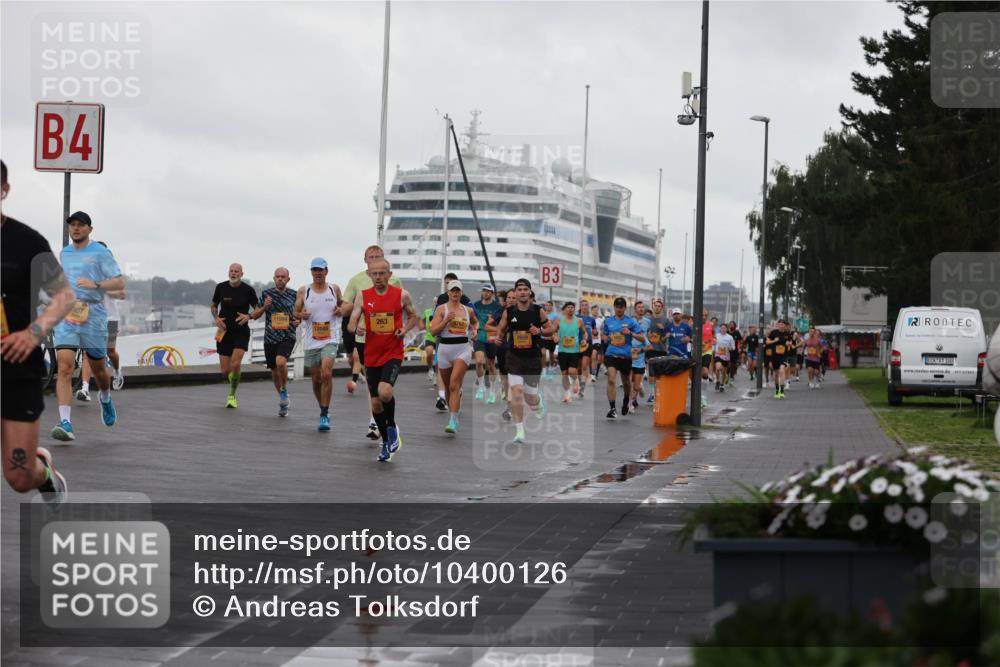 13.09.2026 - Kiel Lauf Andreas Tolksdorf http://msf.ph/oto/10400126 13.09.2026 10:57:43 Kiellinie 4, 263, 9767, 3, 300 meine-sportfotos.de