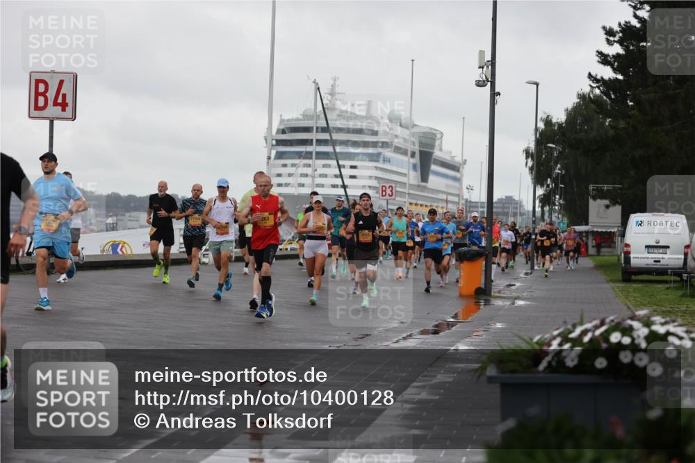 13.09.2026 - Kiel Lauf Andreas Tolksdorf http://msf.ph/oto/10400128 13.09.2026 10:57:44 Kiellinie 4, 7307, 263, 3, 300 meine-sportfotos.de