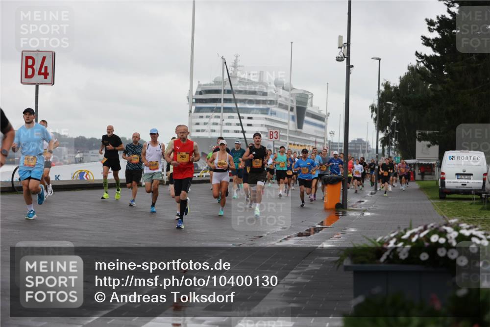 13.09.2026 - Kiel Lauf Andreas Tolksdorf http://msf.ph/oto/10400130 13.09.2026 10:57:44 Kiellinie 4, 7307, 11994, 12049, 263, 3, 100 meine-sportfotos.de