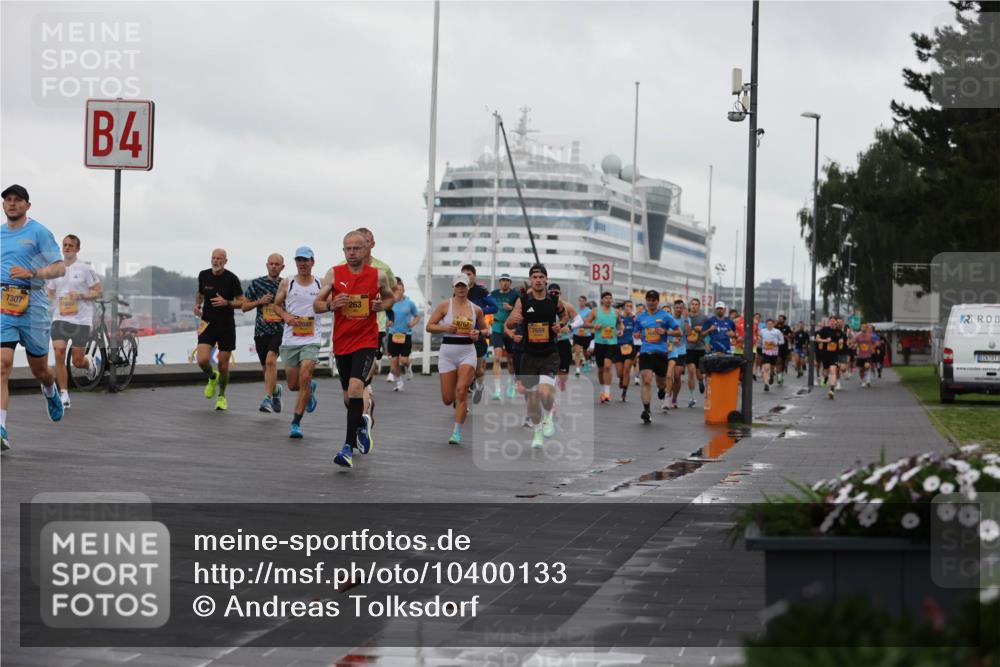 13.09.2026 - Kiel Lauf Andreas Tolksdorf http://msf.ph/oto/10400133 13.09.2026 10:57:44 Kiellinie 4, 7307, 2049, 0, 1, 263, 9767, 7659, 3 meine-sportfotos.de