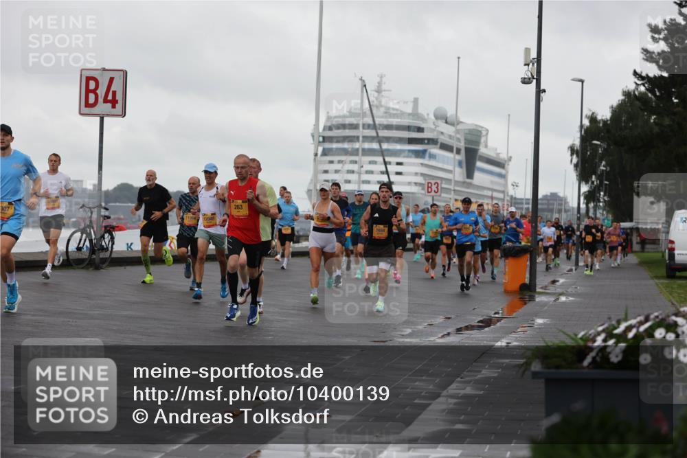 13.09.2026 - Kiel Lauf Andreas Tolksdorf http://msf.ph/oto/10400139 13.09.2026 10:57:45 Kiellinie 307, 10897, 4, 12049, 263, 7659, 3 meine-sportfotos.de