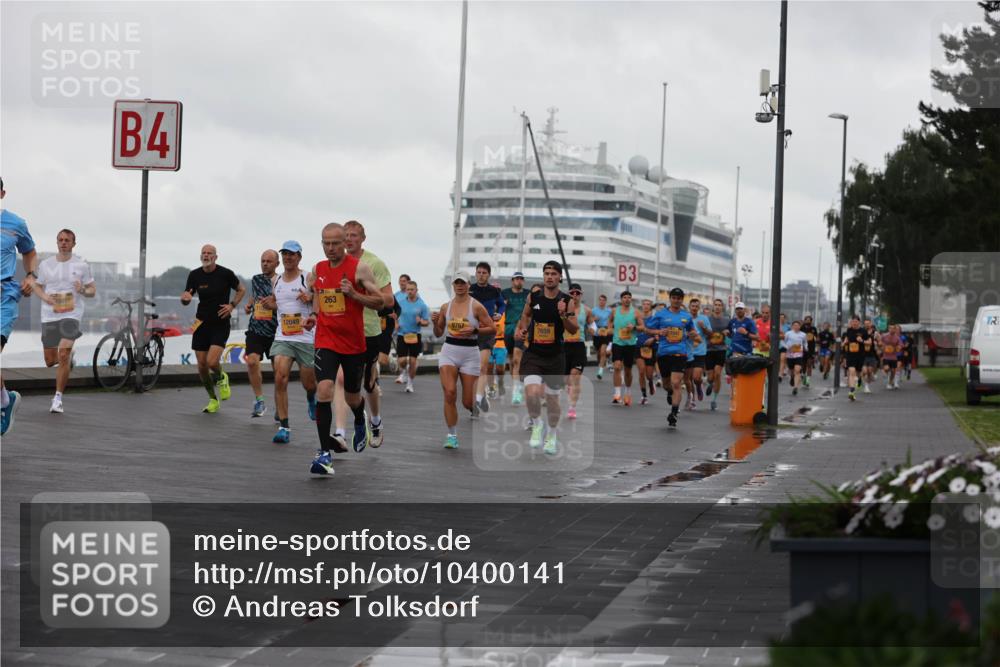 13.09.2026 - Kiel Lauf Andreas Tolksdorf http://msf.ph/oto/10400141 13.09.2026 10:57:45 Kiellinie 4, 263, 12049, 9767, 7659, 3 meine-sportfotos.de