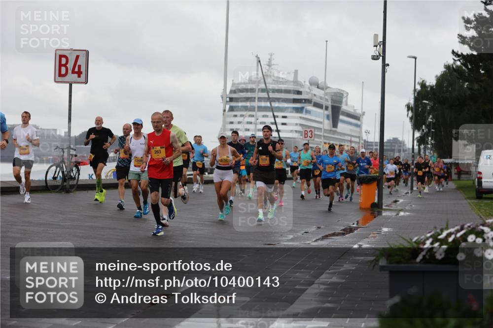 13.09.2026 - Kiel Lauf Andreas Tolksdorf http://msf.ph/oto/10400143 13.09.2026 10:57:45 Kiellinie 4, 10897, 12049, 263, 9767, 7659, 3 meine-sportfotos.de