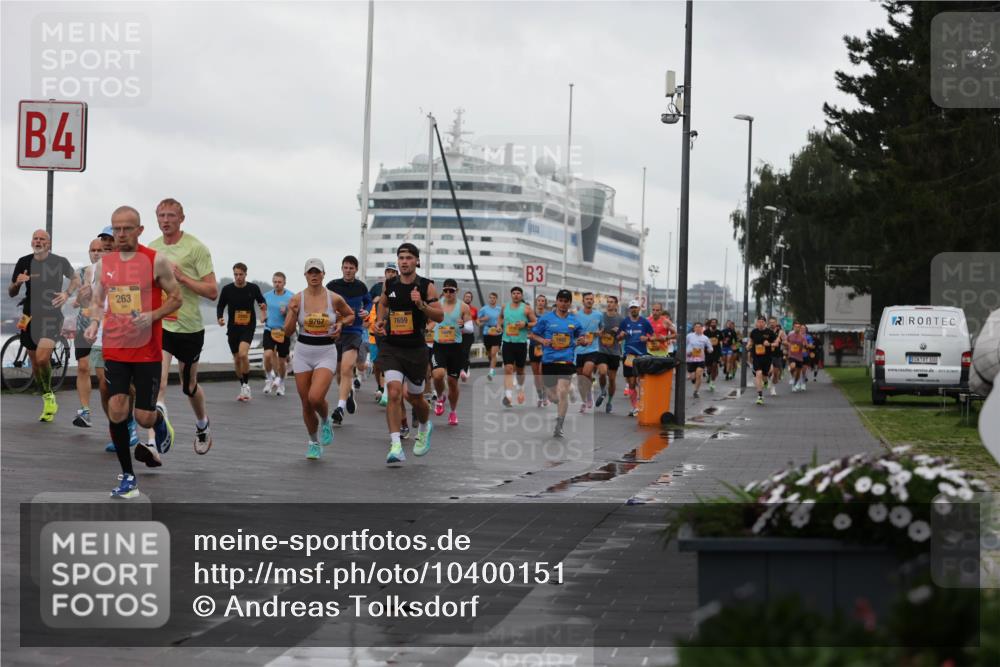 13.09.2026 - Kiel Lauf Andreas Tolksdorf http://msf.ph/oto/10400151 13.09.2026 10:57:45 Kiellinie 4, 263, 9767, 7659, 3, 100 meine-sportfotos.de