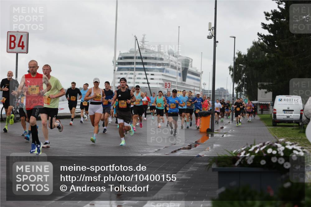 13.09.2026 - Kiel Lauf Andreas Tolksdorf http://msf.ph/oto/10400155 13.09.2026 10:57:46 Kiellinie 4, 263, 8075, 7659, 3 meine-sportfotos.de
