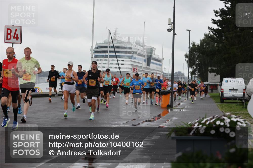 13.09.2026 - Kiel Lauf Andreas Tolksdorf http://msf.ph/oto/10400162 13.09.2026 10:57:46 Kiellinie 4, 263, 8075, 7659, 3, 1642, 100 meine-sportfotos.de