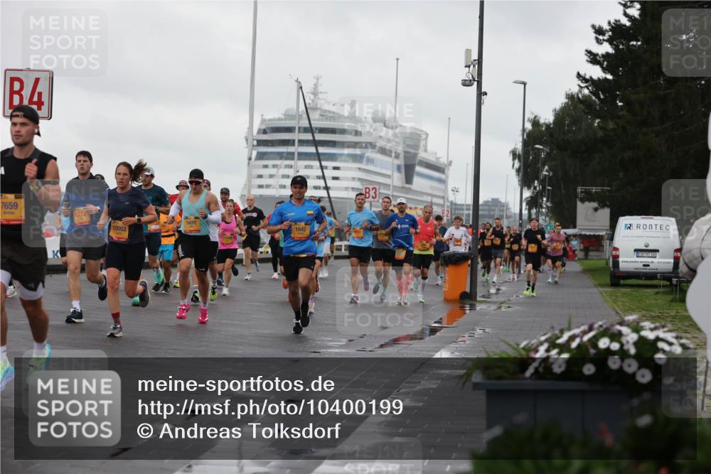 13.09.2026 - Kiel Lauf Andreas Tolksdorf http://msf.ph/oto/10400199 13.09.2026 10:57:48 Kiellinie 4, 7659, 10093, 5828, 1642, 11408, 3, 100 meine-sportfotos.de
