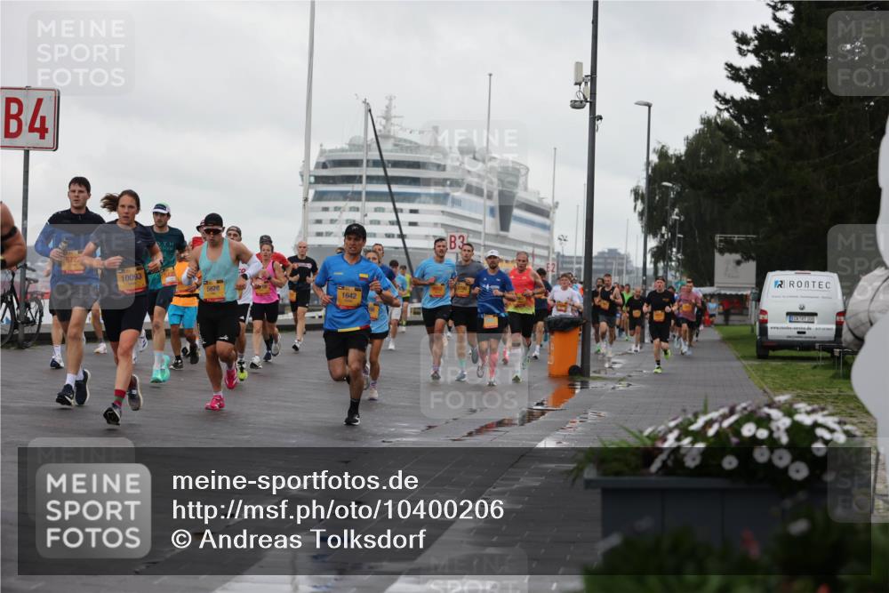 13.09.2026 - Kiel Lauf Andreas Tolksdorf http://msf.ph/oto/10400206 13.09.2026 10:57:48 Kiellinie 4, 6722, 10093, 5828, 1642, 3, 1000 meine-sportfotos.de