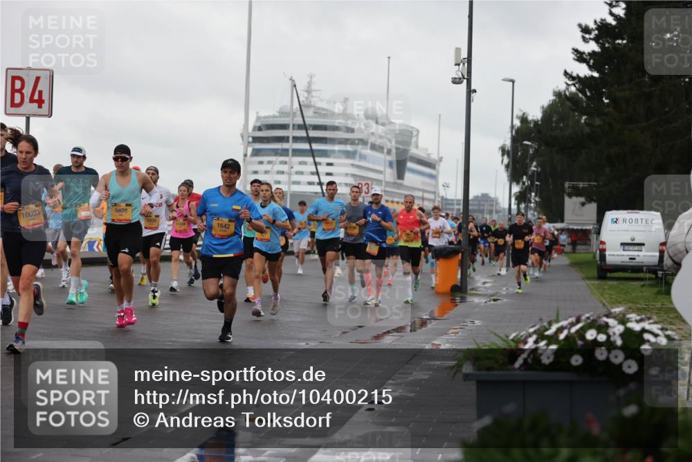 13.09.2026 - Kiel Lauf Andreas Tolksdorf http://msf.ph/oto/10400215 13.09.2026 10:57:49 Kiellinie 4, 10093, 5423, 5828, 5926, 11408, 1642 meine-sportfotos.de