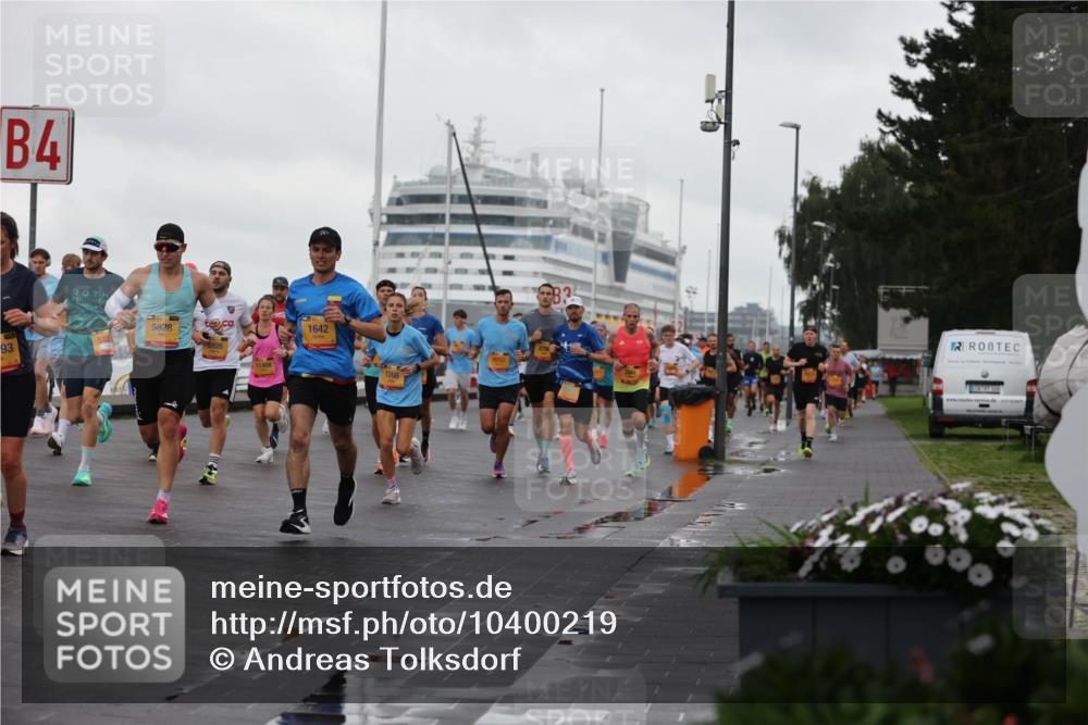 13.09.2026 - Kiel Lauf Andreas Tolksdorf http://msf.ph/oto/10400219 13.09.2026 10:57:49 Kiellinie 4, 93, 30, 5828, 5926, 11408, 1642, 1266 meine-sportfotos.de