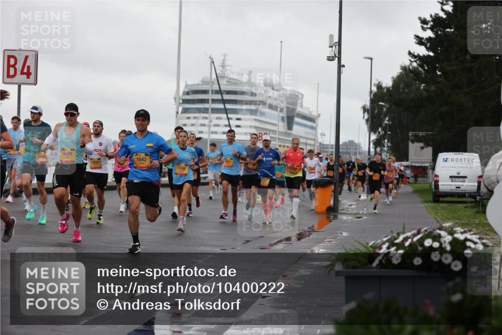 13.09.2026 - Kiel Lauf Andreas Tolksdorf http://msf.ph/oto/10400222 13.09.2026 10:57:49 Kiellinie 4, 5423, 5828, 5926, 1642, 1266 meine-sportfotos.de