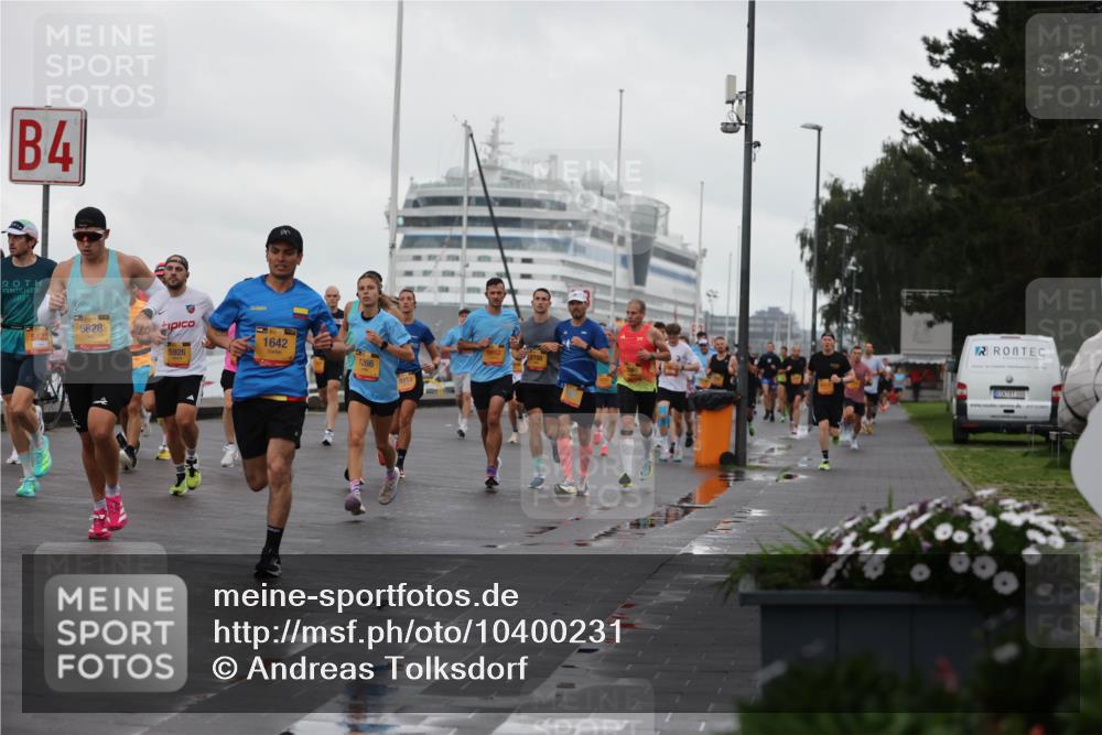 13.09.2026 - Kiel Lauf Andreas Tolksdorf http://msf.ph/oto/10400231 13.09.2026 10:57:50 Kiellinie 4, 5423, 5828, 5926, 1642, 1266, 2700 meine-sportfotos.de
