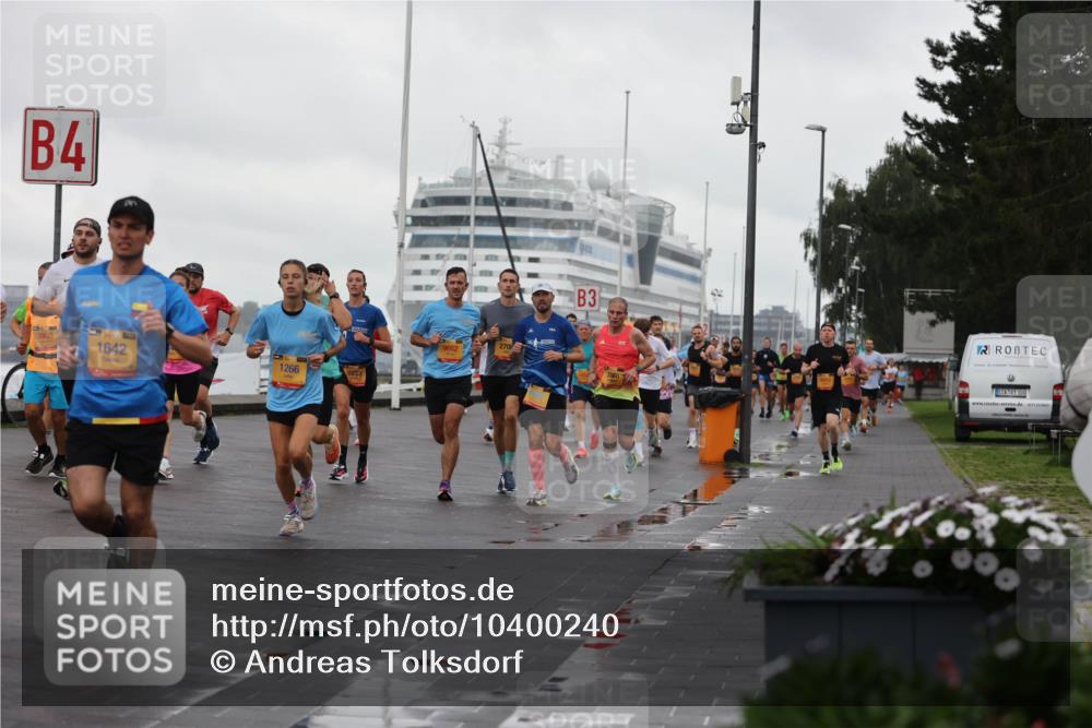 13.09.2026 - Kiel Lauf Andreas Tolksdorf http://msf.ph/oto/10400240 13.09.2026 10:57:51 Kiellinie 4, 1642, 1266, 8233, 270, 9662, 3, 33607, 100 meine-sportfotos.de