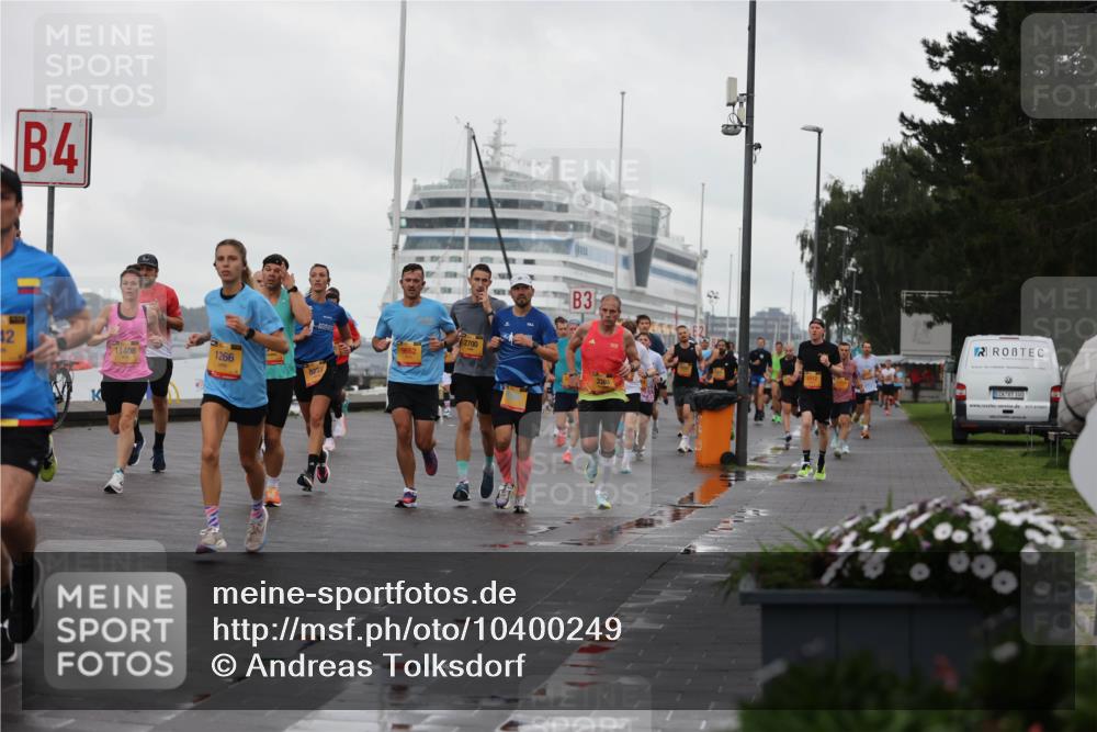 13.09.2026 - Kiel Lauf Andreas Tolksdorf http://msf.ph/oto/10400249 13.09.2026 10:57:51 Kiellinie 4, 12, 11408, 1266, 8233, 2700, 3, 3360, 300 meine-sportfotos.de