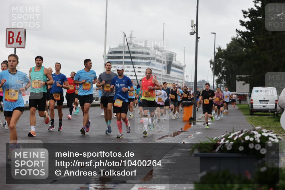 13.09.2026 - Kiel Lauf Andreas Tolksdorf http://msf.ph/oto/10400264 13.09.2026 10:57:52 Kiellinie 4, 1266, 1510, 8233, 9662, 2700, 7698, 3360, 3, 8912, 100 meine-sportfotos.de